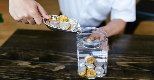 W czasie gdy tradycyjne banki nadal oferują coraz niższe oprocentowanie depozytów, a aktywa cyfrowe zyskują globalną popularność, produkty krypto generujące zyski stają się coraz bardziej atrakcyjną alternatywą. Jednocześnie rośnie zainteresowanie innymi kluczowymi aktywami cyfrowymi, takimi jak Bitcoin, a coraz więcej użytkowników śledzi kurs Bitcoina oraz rynek krypto w poszukiwaniu alternatywnych sposobów dywersyfikacji portfeli i efektywnego wykorzystania kapitału. Ta  zmiana w zachowaniu inwestorów odzwierciedla rosnący popyt na transparentne produkty generujące dochód w sektorze krypto.